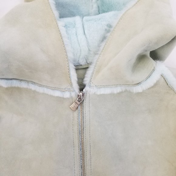 UGG Green and Cream Jacket - Picture 3 of 6